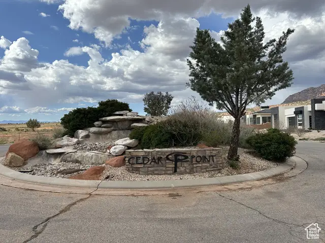 1152 E Red Sage Dr, Apple Valley, UT 84737 - Image #2