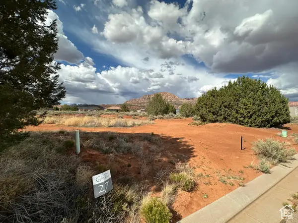 1131 E Red Sage Dr, Apple Valley, UT 84737