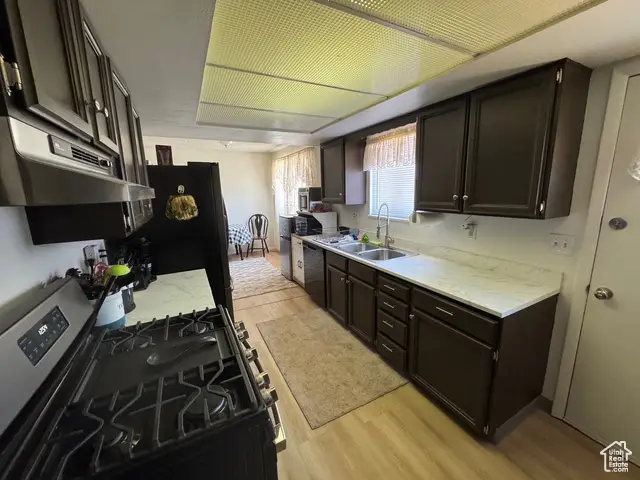 527 W Palisade Dr, Moab, UT 84532 - Image #3