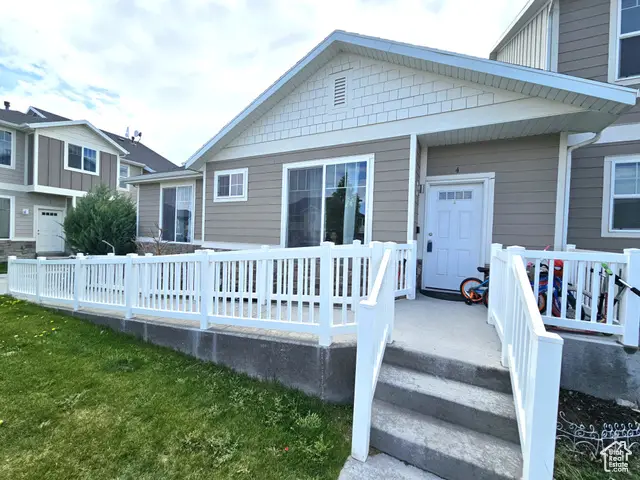 1771 E Skyline Dr #I4, Eagle Mountain, UT 84005 - Image #2