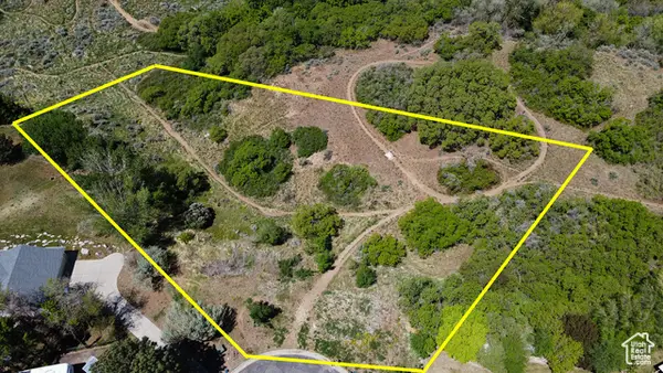 1660 Dunsinane Cir, Ogden, UT 84401