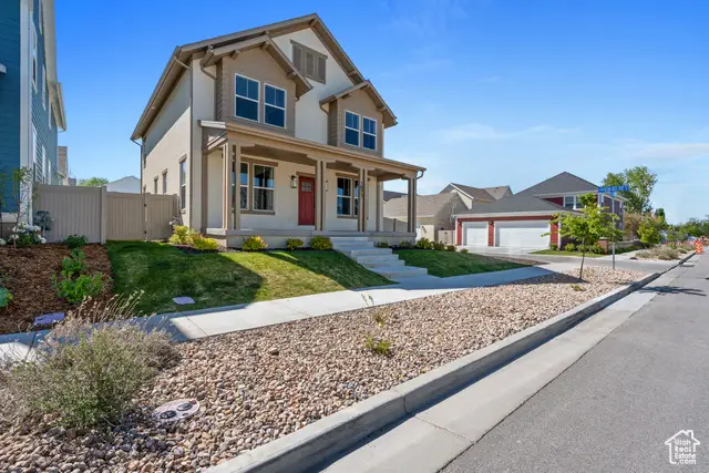 1071 W Shoreline Dr, Layton, UT 84041 - Image #2