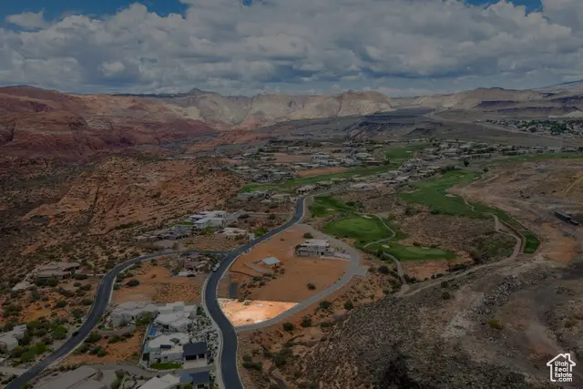 4587 N Iron Dr, Saint George, UT 84770 - #3