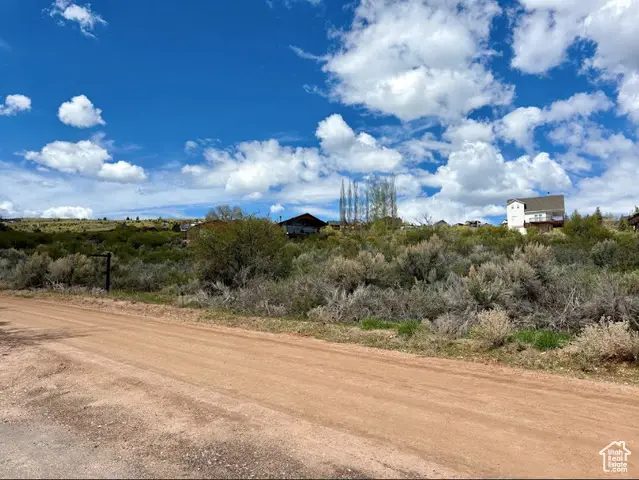 427 W Bluegrass Way #16, Garden City, UT 84028 - Image #3