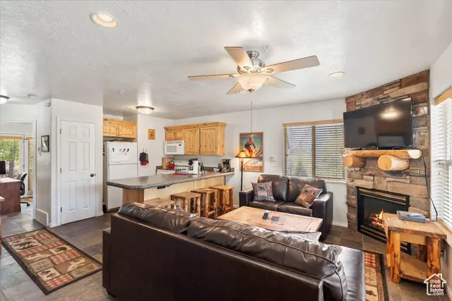 3562 N Fox Run Dr #403, Eden, UT 84310 - Image #2