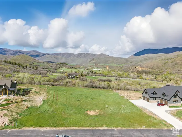 239 South Meadow Dr #10, Springville, UT 84663 - Image #2