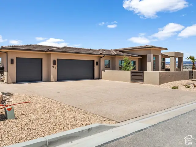 1526 S Shale Dr, Saint George, UT 84790 - #1