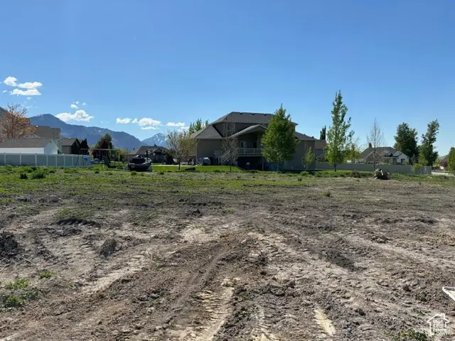 3414 N 1160 W #214-R, Pleasant View, UT 84414 - Image #2