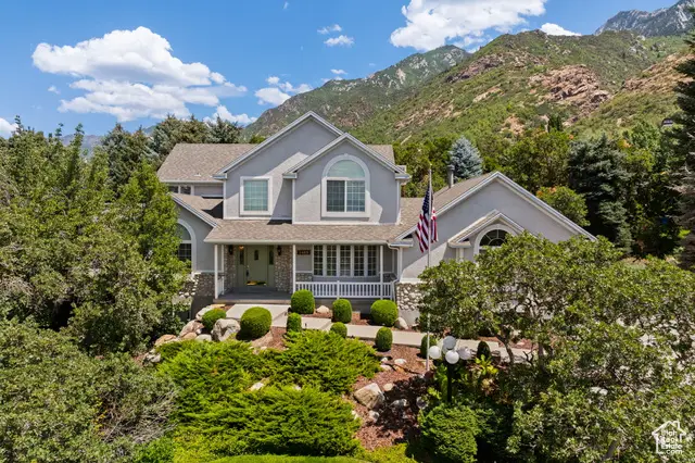 2485 E Stonebrook Cir, Sandy, UT 84092 - Image #2