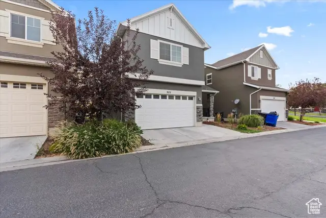 323 W Willow Creek Dr S, Saratoga Springs, UT 84045 - Image #2