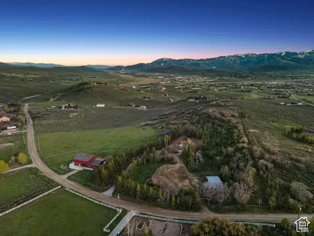 8819 Highfield Rd #61, Park City, UT 84098 - Image #2