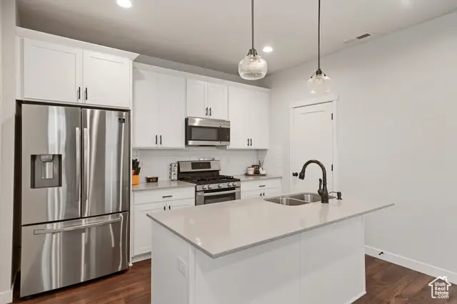 11413 S Kitty Hawk Rd W, South Jordan, UT 84009 - Image #2