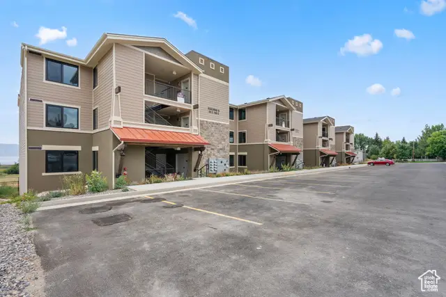 35 E 150 S #301C, Garden City, UT 84028 - Image #1