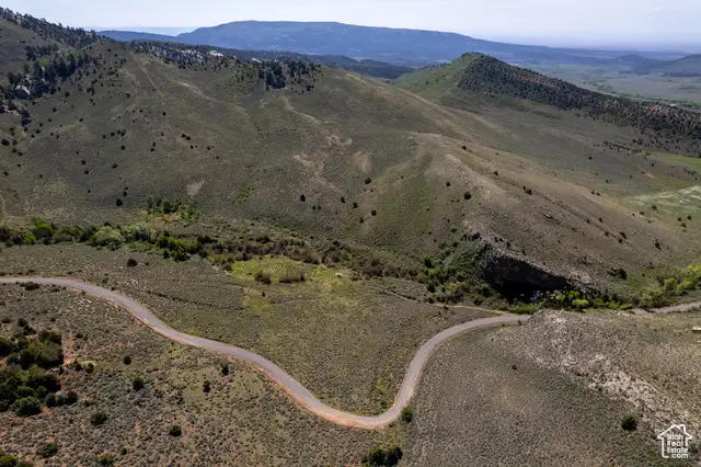 18000 N Paradise Park Rd #4, Lapoint, UT 84039 - Image #3