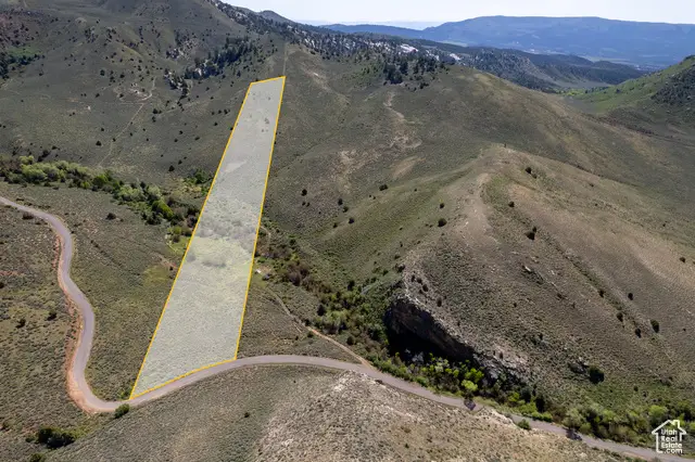 17750 N Paradise Park Rd #5, Lapoint, UT 84039 - Image #2