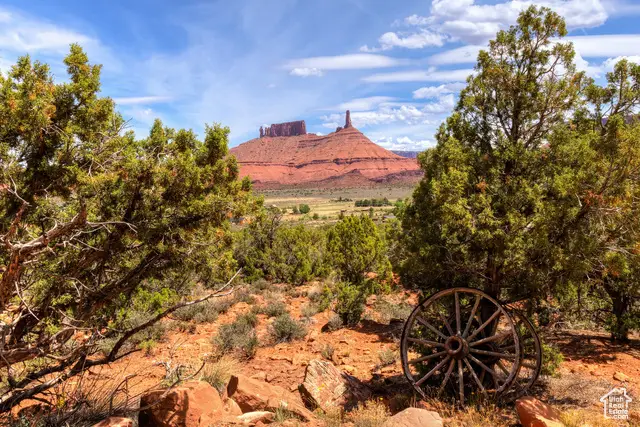 262 Pope Ln, Castle Valley, UT 84532 - Image #1