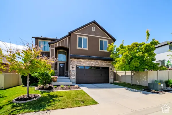 3907 W Tottori Dune Dr S, South Jordan, UT 84095