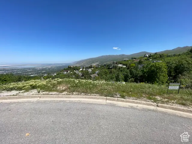 2902 S Cove E #1, Bountiful, UT 84010 - Image #2