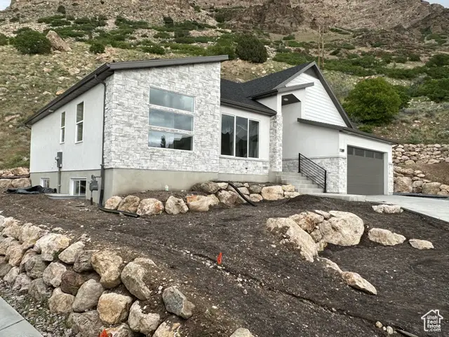 1189 E Benchview Dr, Ogden, UT 84404 - Image #2
