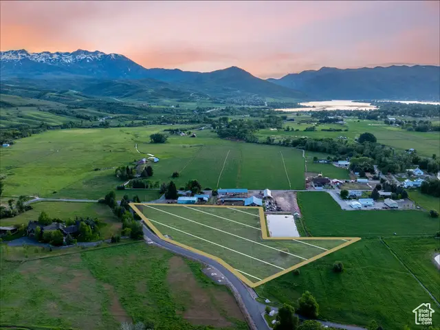 8822 E Eagle Way N #7, Huntsville, UT 84317 - #1