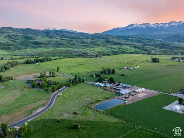 8822 E Eagle Way N #7, Huntsville, UT 84317 - #3