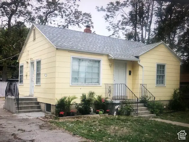 2726 S Cyprus Ln, Magna, UT 84044 - Image #2