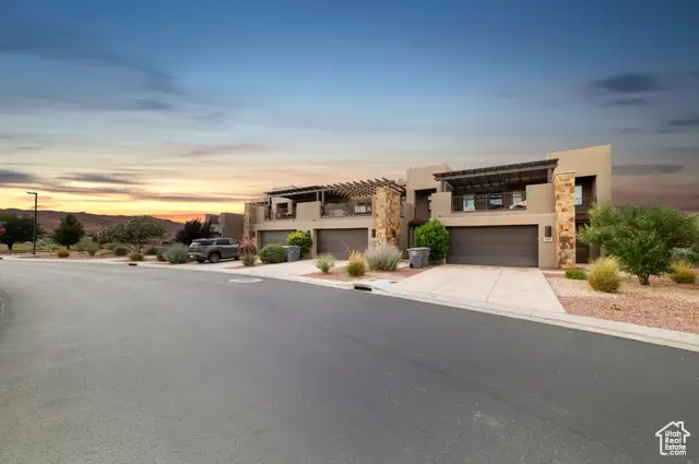 5048 N Escapes Dr, Saint George, UT 84770 - #2
