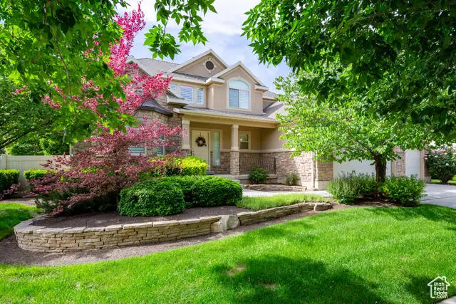 407 E Clay Ln, Lehi, UT 84043 - Image #1