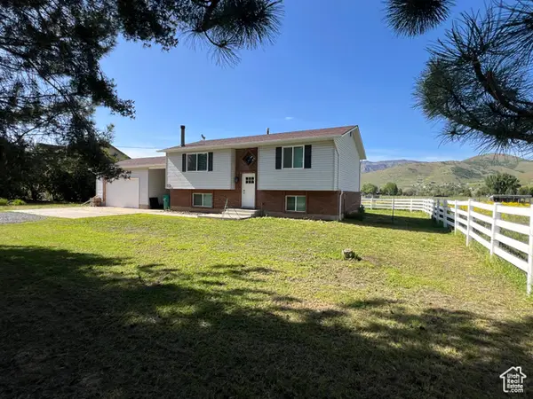 8842 E 500 S, Huntsville, UT 84317