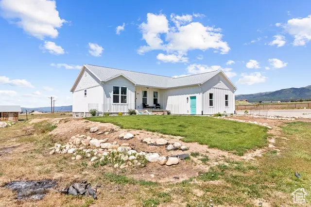 687 E 200 S, Spring City, UT 84662 - Image #2