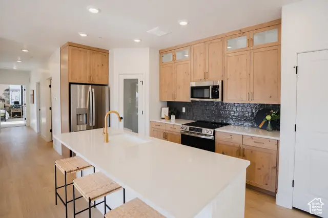 216 E 850 S #6-203, Spanish Fork, UT 84660 - Image #1