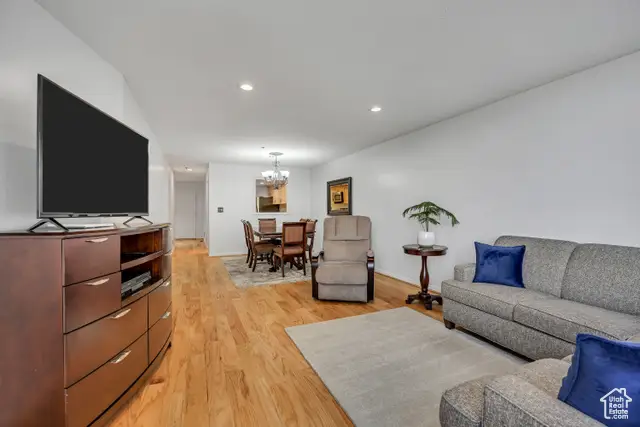 48 W 300 S #1803N, Salt Lake City, UT 84101 - Image #2