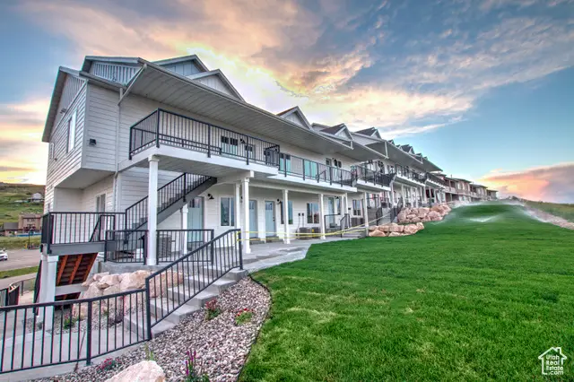 939 N Harbor Village Dr E #104, Garden City, UT 84028 - Image #1