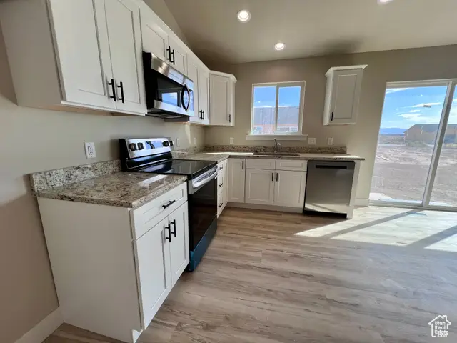 2352 E Yellow Blossom St, Eagle Mountain, UT 84005 - Image #3