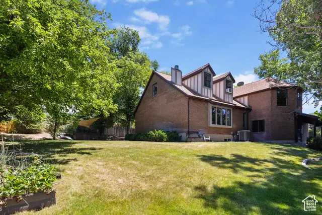 2673 E Toni Cir S, Cottonwood Heights, UT 84121 - Image #1