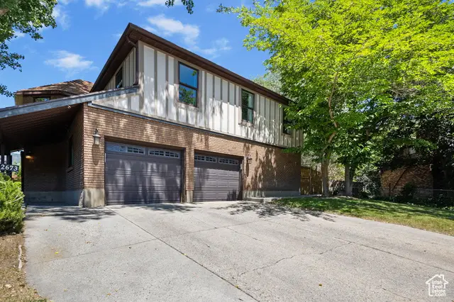 2673 E Toni Cir S, Cottonwood Heights, UT 84121 - Image #2