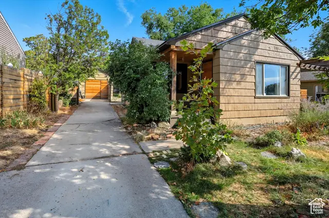 2835 S 2475 E, Salt Lake City, UT 84109 - Image #2