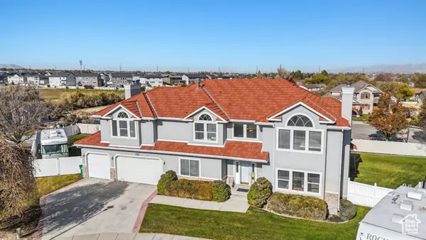 11694 S Stone Crest Cir W, Riverton, UT 84065