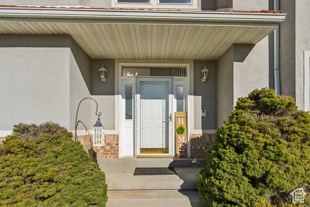 11694 S Stone Crest Cir W, Riverton, UT 84065 - Image #3