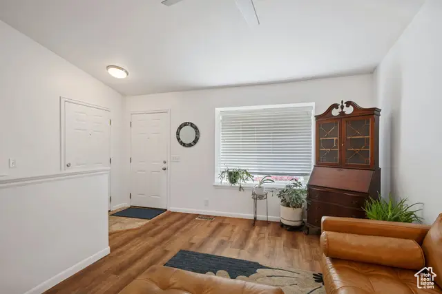 249 Haven Side Ct, Grantsville, UT 84029 - Image #2