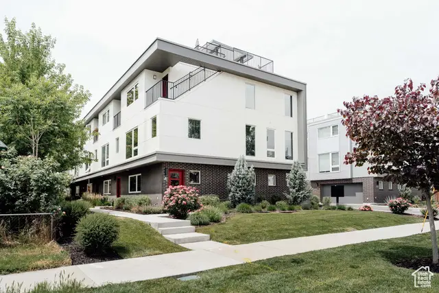 736 S 300 E #1A, Salt Lake City, UT 84111 - Image #3