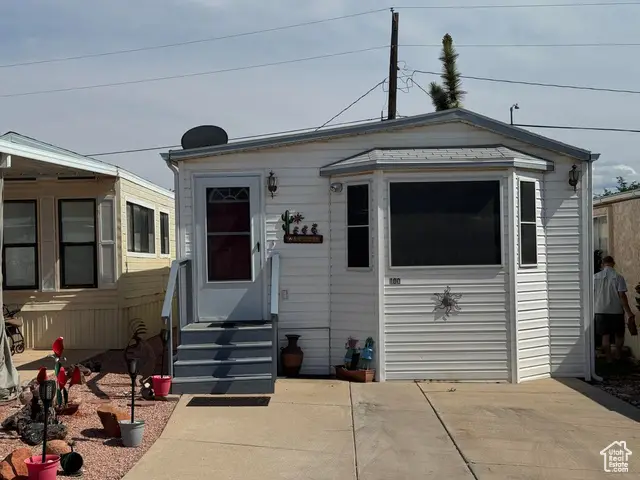 1225 N Dixie Downs Rd #100, Saint George, UT 84770 - #1