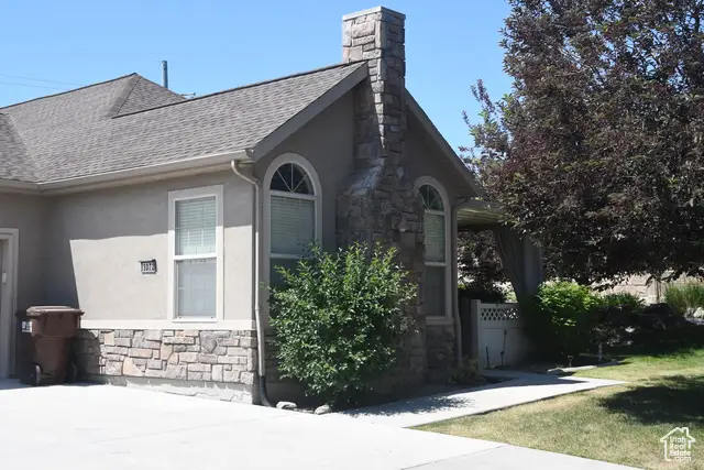 3072 W Leisure Villas Ct, West Jordan, UT 84084 - Image #2