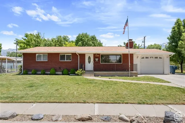 9203 S 220 E, Sandy, UT 84070 - Image #2