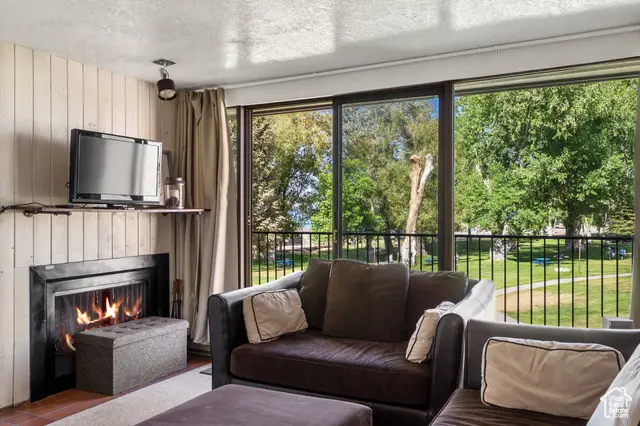 2176 S Bear Blvd #421, Garden City, UT 84028 - Image #2