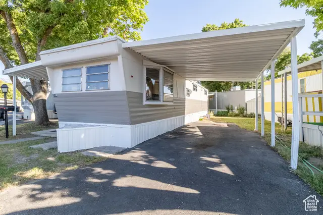 144 E Garden Park Cir S, South Salt Lake, UT 84115 - Image #3