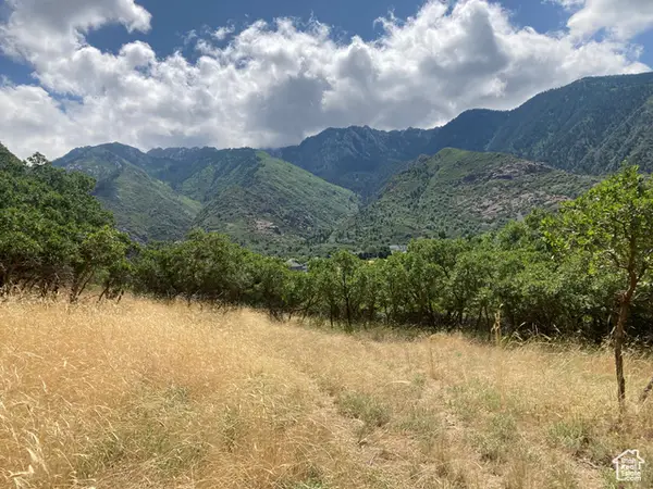 98 Lone Hollow Dr #902, Sandy, UT 84092