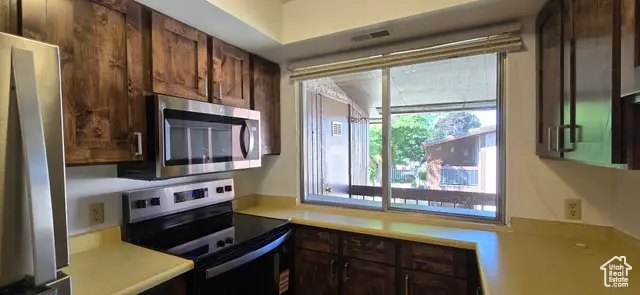 325 E 2550 N #96, North Ogden, UT 84414 - Image #2