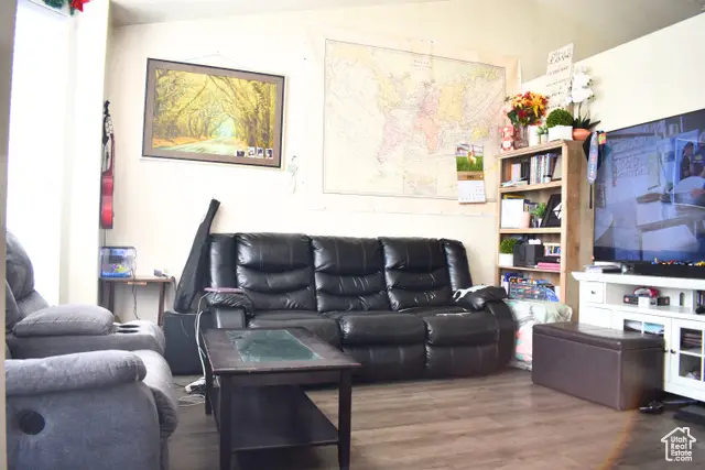 1037 W State Cir, Salt Lake City, UT 84104 - Image #3