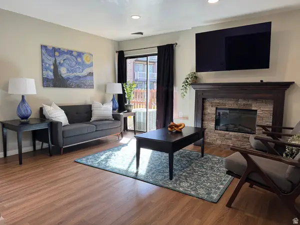 88 W 50 S #A4, Centerville, UT 84014